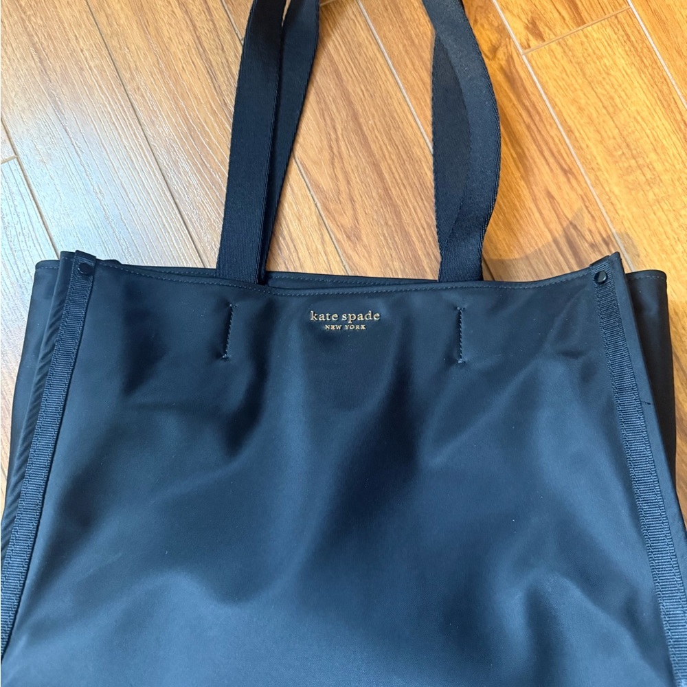 Kate Spade Elegant Black Shoulder Bag EUC